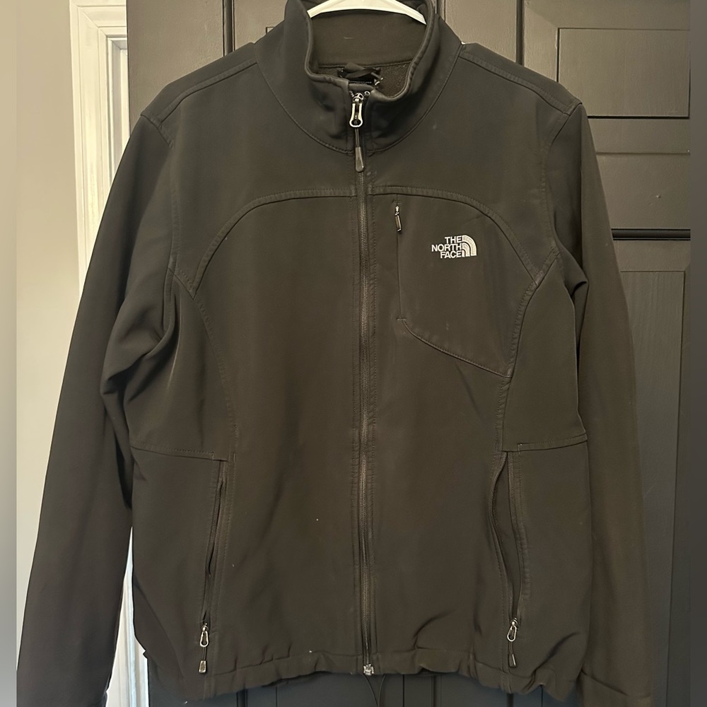 The North Face Black Apex Bionic Softshell black Jacket
Women's Size XL